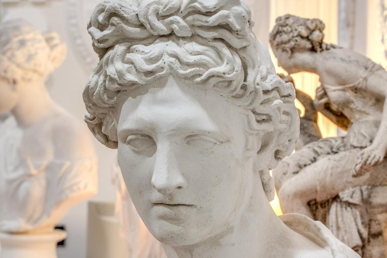 Artemis 3* Roma